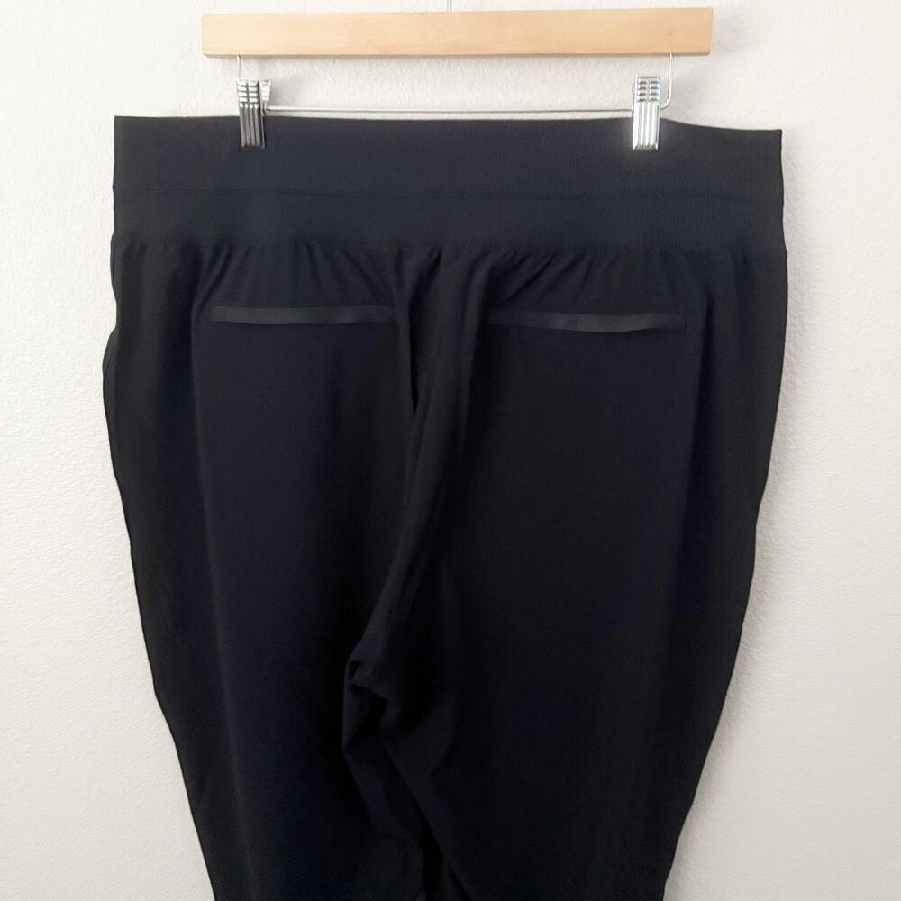 ATHLETA | Nolita Slim Cropped Tapered Leg Cut Stretch Waist Jogger Style | 18 - Picture 7 of 10